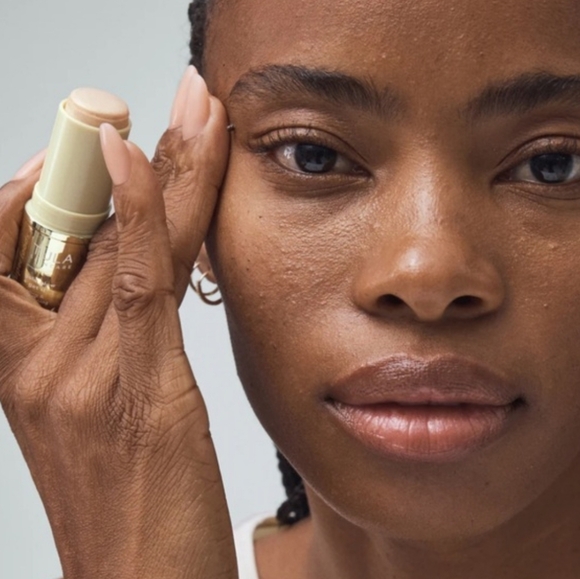 Tula Skincare Gold Glow & Get It Cooling & Brightening Eye Balm, 10g, NIB - Picture 5 of 8